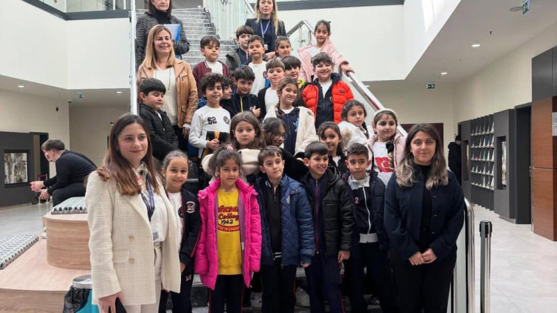 Yükseliş Koleji Öğrencilerinden Kütüphaneye Anlamlı Ziyaret