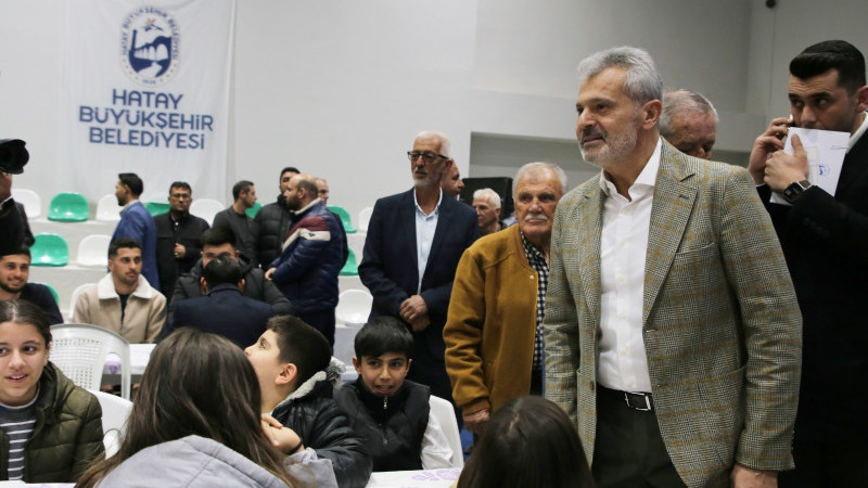 BAŞKAN ÖNTÜRK İFTARDA ERZİNLİLERLE BULUŞTU