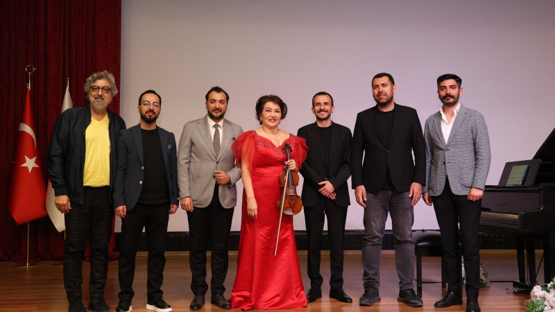 BÜYÜKŞEHİR’DEN SANAT DOLU GECE