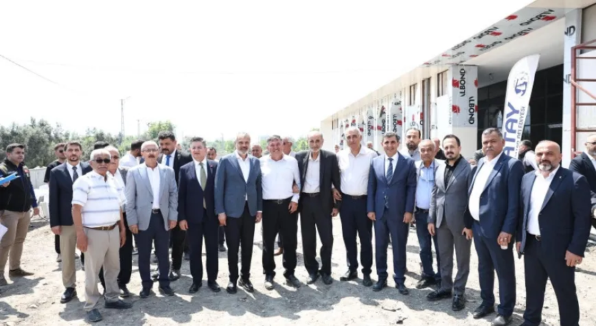 BAŞKAN ÖNTÜRK DÖRTYOL’DA DEVAM EDEN ÇOK AMAÇLI SALON PROJESİNİ İNCELEDİ