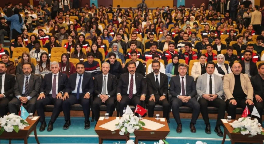 Hatay’ın Geleceği Gençlerin Omuzlarında Yükselecek