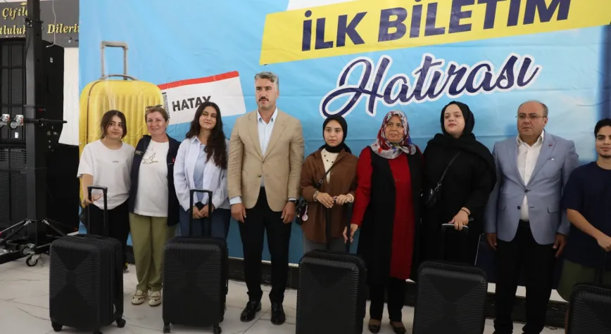 HBB 15 İLÇEDE ÜNİVERSİTELİ GENÇLERE BAVUL DAĞITTI