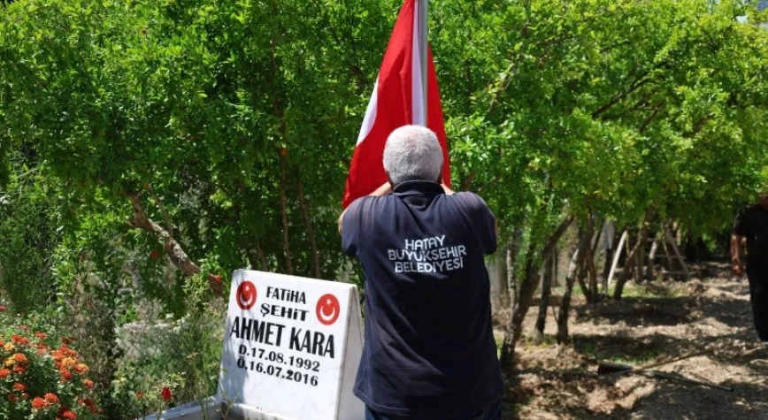 HBB'DEN 15 TEMMUZ KAHRAMANLARINA VEFA