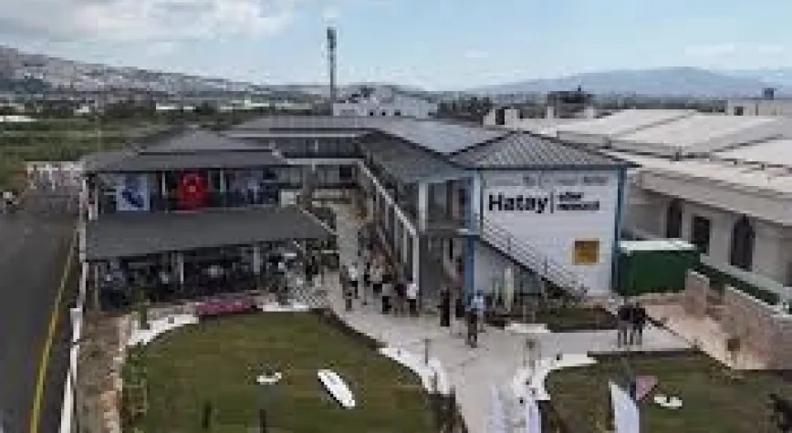 Samandağ’da Gençler Dalgalarla Buluşuyor! Vali Masatlı’dan Sörf Merkezi’ne Ziyaret
